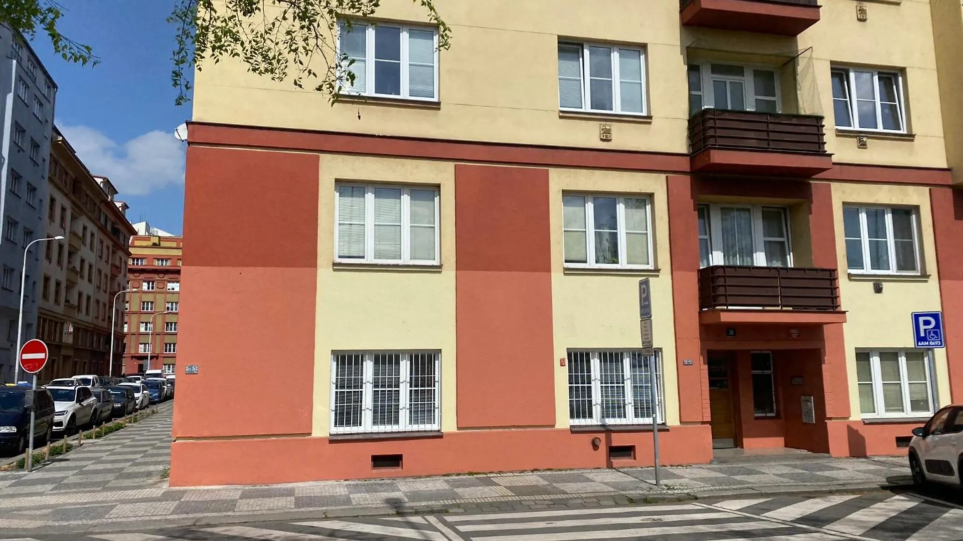 Ubytování v soukromí Tulip Apartment Praha